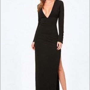 bebe deep vbuckle trim gown